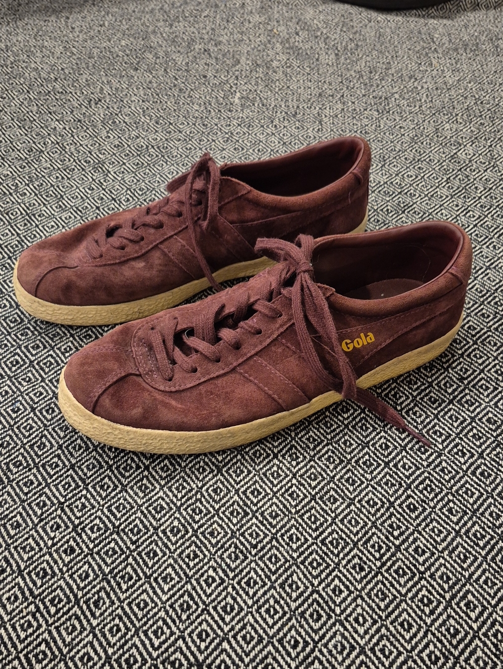 Gola Trainer Burgundy Suede Sneakers Size 7
